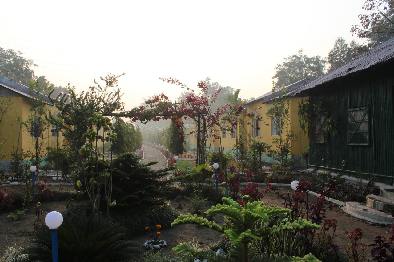 The Mystic Forest - A Tea Garden Resort At Dooars Madari Hat Eksteriør bilde