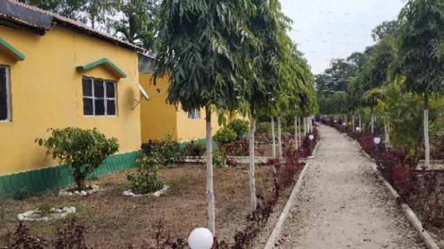 The Mystic Forest - A Tea Garden Resort At Dooars Madari Hat Eksteriør bilde
